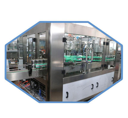 Machine de remplissage de boîte de boisson, machine carbonatée complètement automatique du jus 2-1 fournisseur