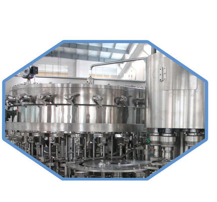 Machine de remplissage carbonatée de boisson de bouteille d'ANIMAL FAMILIER, 3 dans 1 machine de remplissage de l'eau carbonatée fournisseur