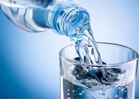 Machine de remplissage liquide de boisson de fiole électrique, machine de remplissage pure de l'eau pour la bouteille en plastique fournisseur