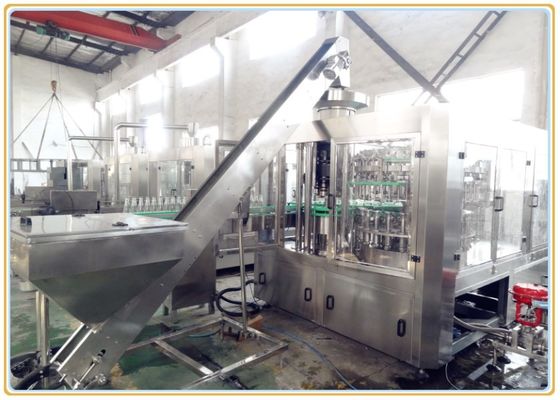 Machine de remplissage liquide de boisson de la fiole SUS304, machine de remplissage carbonatée de boisson fournisseur