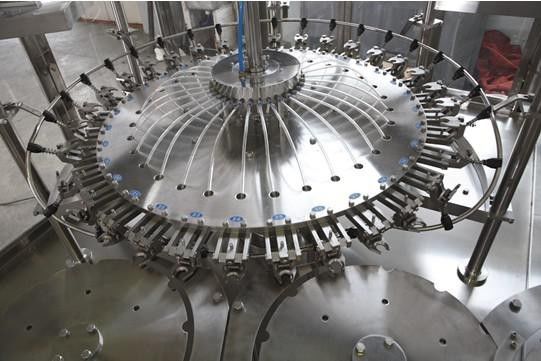Monoblock 3 dans 1 machine de remplissage de jus fournisseur
